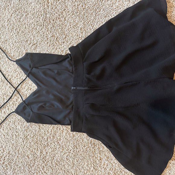 Fancy Romper - Picture 3 of 3